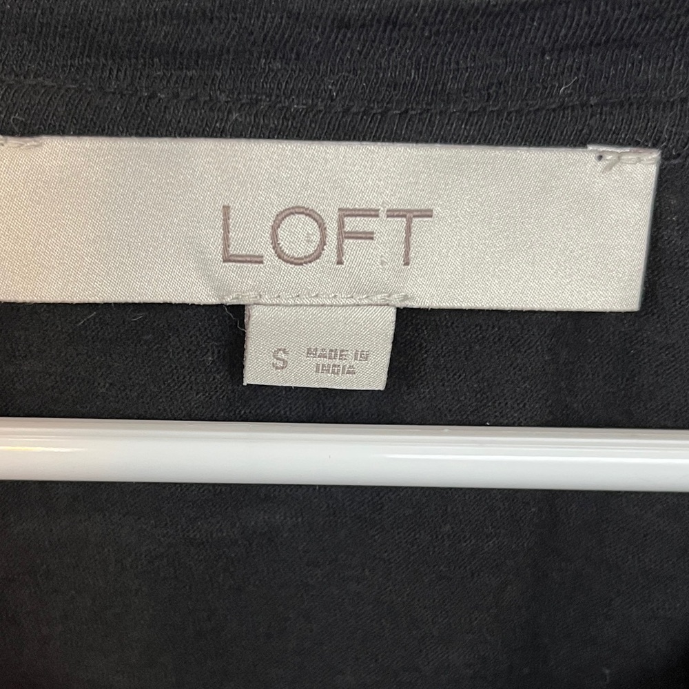 Loft Black Short Sleeve Top Size Small - Picture 2 of 7